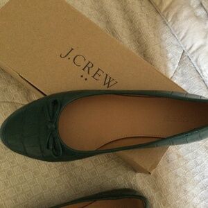 J Crew Factory  crocodile embossed green ballet flats sz 8 NIB